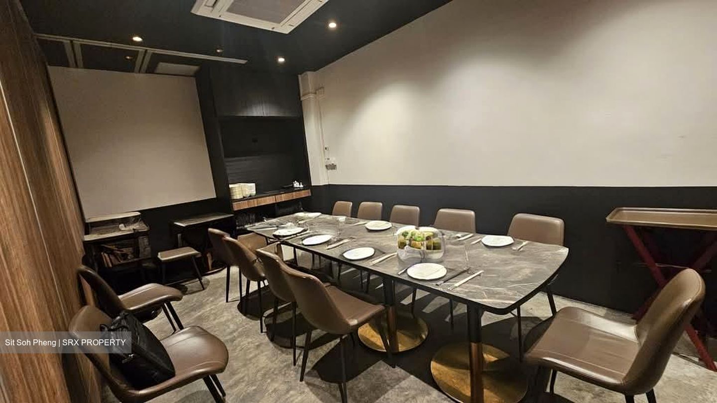 Geylang Road (D14), Shop House #538664151